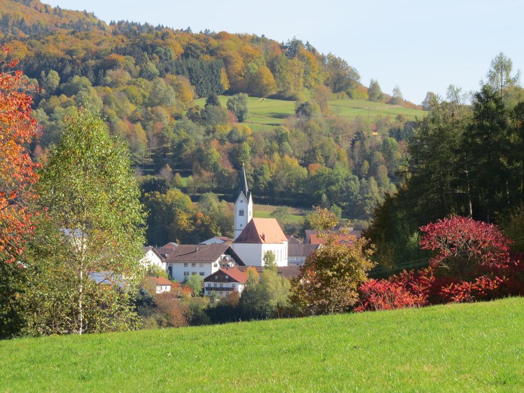 Buechelsteiner Hof Hotel Grattersdorf Exterior photo