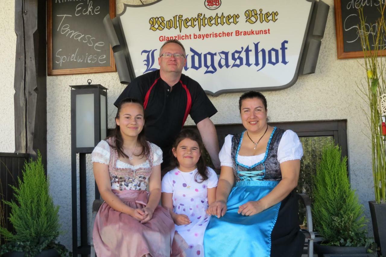 Buechelsteiner Hof Hotel Grattersdorf Exterior photo